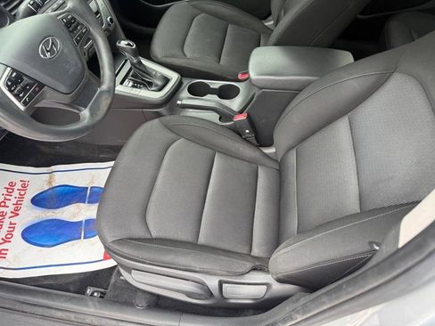Used 2018 Hyundai Elantra SEL w/ Cargo Package FWD image 10