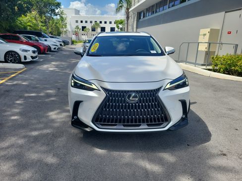 Certified 2025 Lexus NX 250 FWD w/ Accessory Package (K3) image 2
