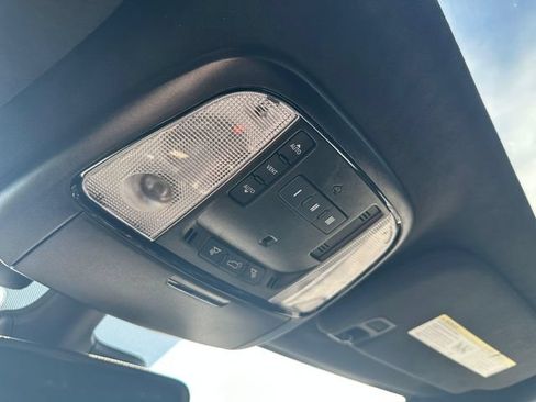 Used 2023 Dodge Durango R/T AWD/4WD image 16