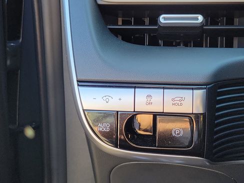 Certified 2024 Hyundai Ioniq 5 SEL RWD image 16