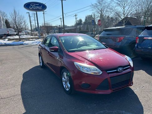 Used 2013 Ford Focus SE image 3