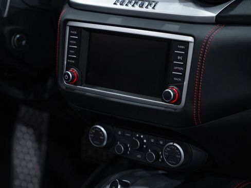 Used 2016 Ferrari California T RWD image 62
