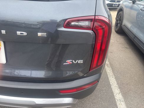 Used 2020 Kia Telluride S AWD/4WD image 3