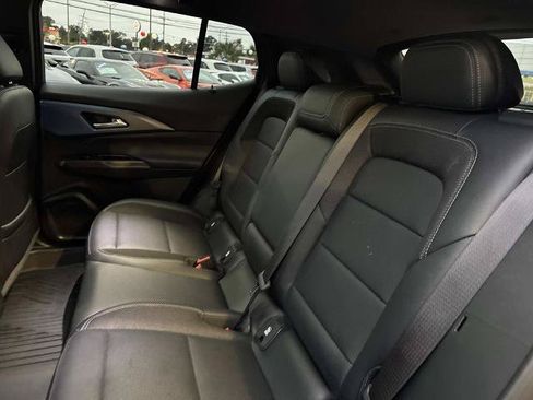 Used 2025 Chevrolet Equinox EV LT w/ Convenience Package II FWD image 16