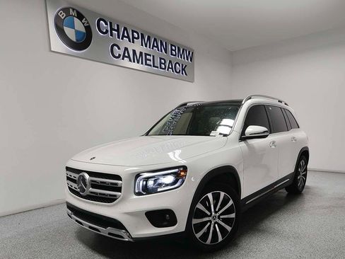 Used 2023 Mercedes-Benz GLB 250 image 1