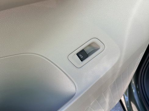 New 2026 Volkswagen Atlas SE image 20