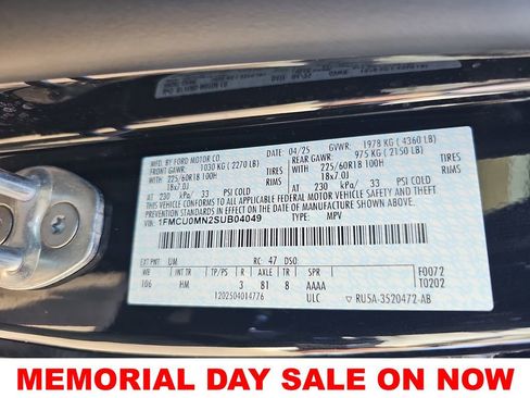 Used 2025 Ford Escape ST-Line FWD image 41