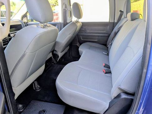 Used 2016 RAM 1500 Express w/ Popular Equipment Group AWD/4WD image 8