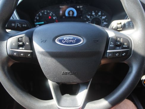 Used 2022 Ford Escape SE FWD image 26