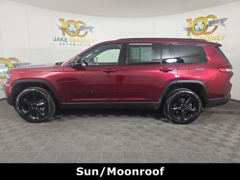 Used 2023 Jeep Grand Cherokee L Laredo AWD/4WD image 4