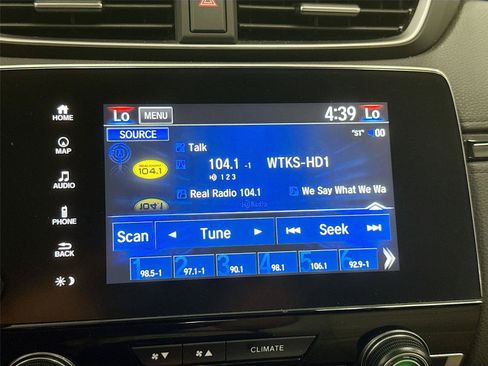 Used 2018 Honda CR-V Touring image 14