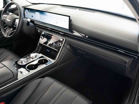 Used 2025 Genesis GV80 2.5T Standard image 36