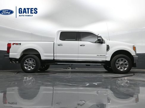 Used 2018 Ford F250 Lariat w/ Lariat Ultimate Package AWD/4WD image 37