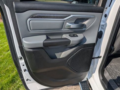 Used 2023 RAM 1500 Big Horn image 12