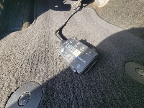 Used 2018 Chevrolet Colorado LT w/ LT Convenience Package image 23