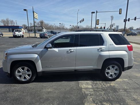 Used 2015 GMC Terrain SLE w/ Convenience Package image 1