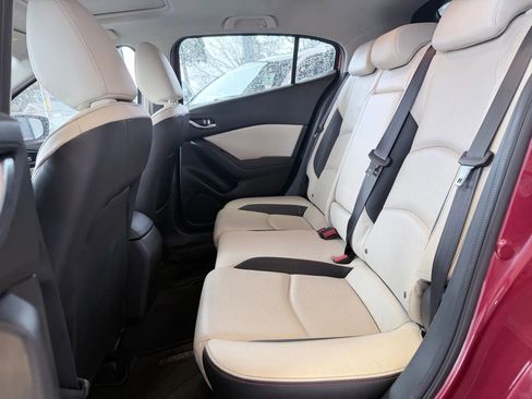 Used 2016 MAZDA MAZDA3 s Grand Touring w/ Appearance Package image 18