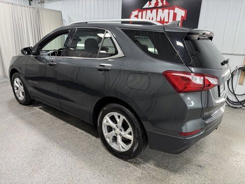 Used 2020 Chevrolet Equinox LT image 6