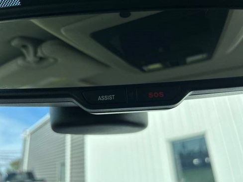 Used 2019 RAM 1500 Warlock AWD/4WD image 39