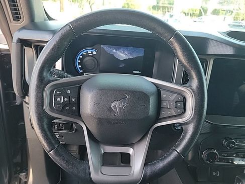Used 2023 Ford Bronco Outer Banks AWD/4WD image 24