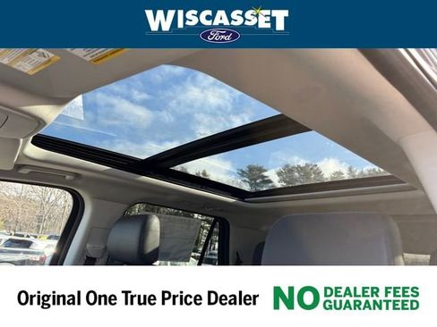 New 2026 Ford Expedition Active image 11