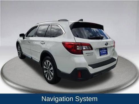 Used 2018 Subaru Outback 3.6R Touring image 15