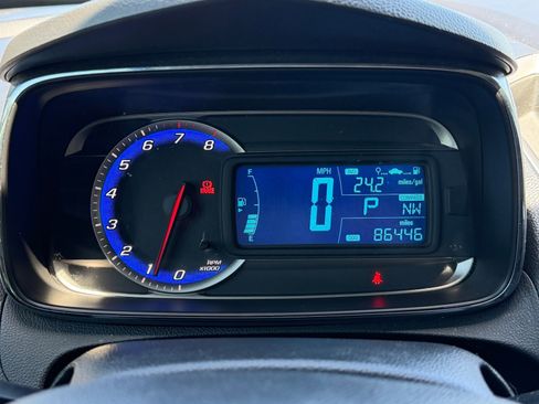 Used 2016 Chevrolet Trax LS FWD image 19