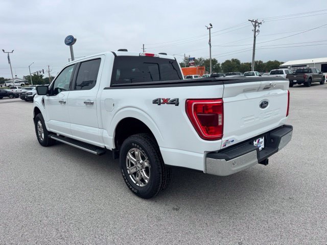 Used 2021 Ford F150 XLT w/ Equipment Group 302A High AWD/4WD image 3