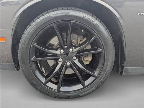 Used 2016 Dodge Challenger R/T w/ Blacktop Package RWD image 9