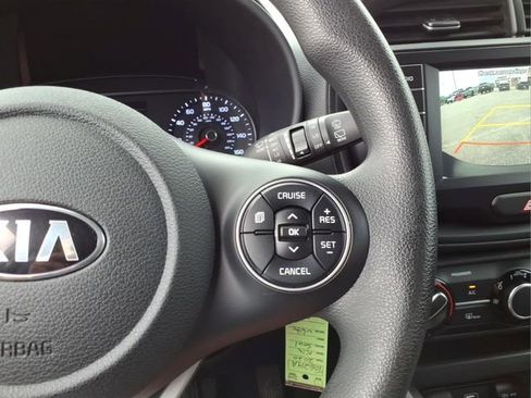 Used 2020 Kia Soul S FWD image 25