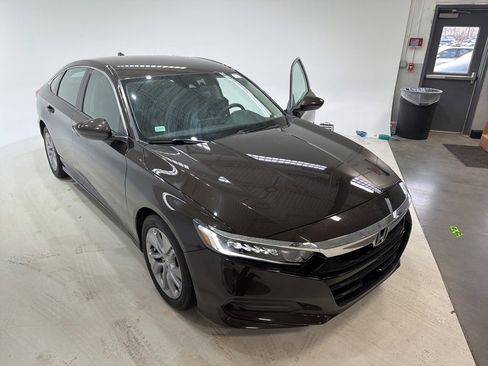 Used 2018 Honda Accord LX image 31