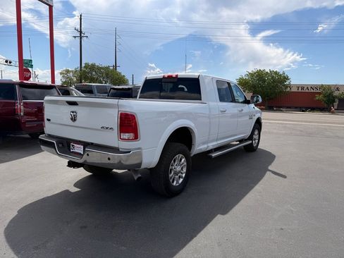 Used 2014 RAM 2500 Laramie w/ Convenience Group AWD/4WD image 5
