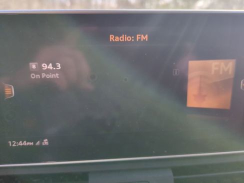 Used 2018 Audi Q5 2.0T Premium image 24