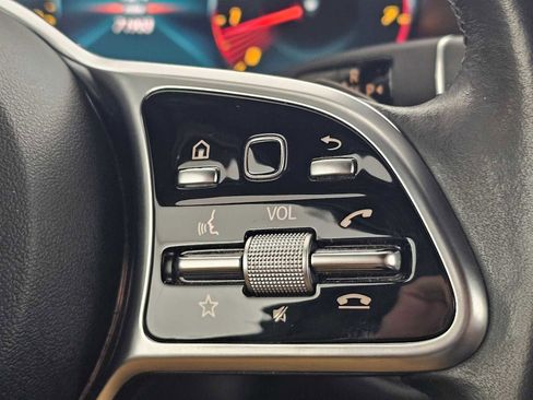 Used 2021 Mercedes-Benz C 300 Sedan image 29