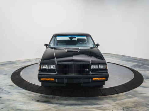 Used 1987 Buick Regal Coupe RWD image 2