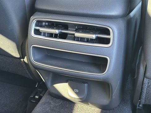 Certified 2026 Genesis GV70 2.5T AWD/4WD image 42
