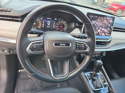 Used 2022 Jeep Compass Limited image 16