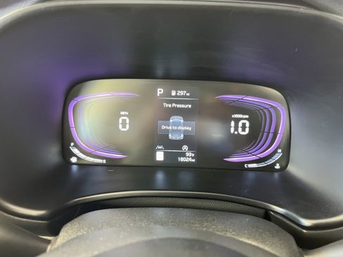 Used 2025 Kia Soul LX w/ LX Technology Package image 14