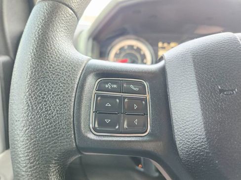 Used 2019 RAM 1500 Classic SLT AWD/4WD image 21