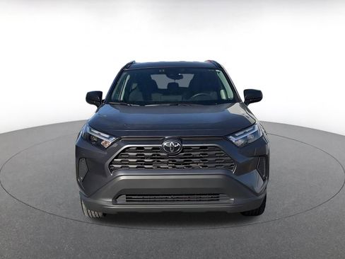 Used 2025 Toyota RAV4 LE image 4