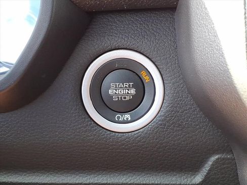 Used 2023 RAM 1500 Laramie image 17