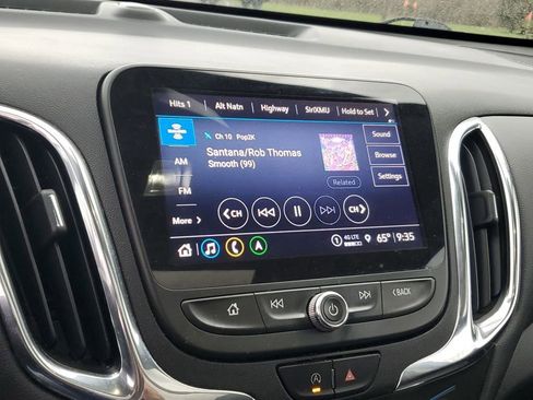 Used 2022 Chevrolet Equinox LT image 22