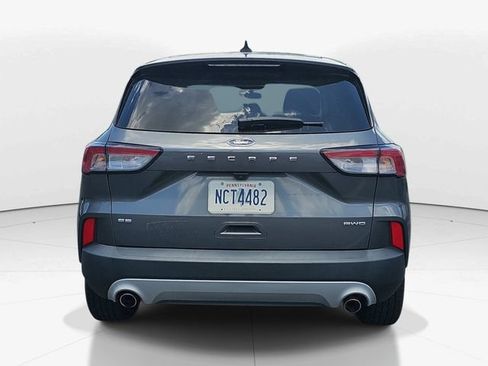 Certified 2022 Ford Escape SE w/ Convenience Package AWD/4WD image 4