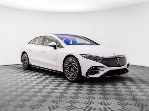 Used 2023 Mercedes-Benz EQS 450+ 4MATIC Sedan image 7