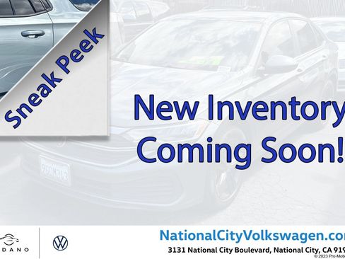 Used 2023 Volkswagen Jetta SE w/ Panoramic Sunroof Package FWD image 1