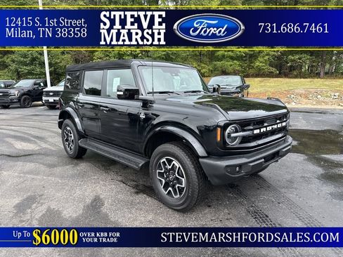 New 2025 Ford Bronco Outer Banks AWD/4WD image 1