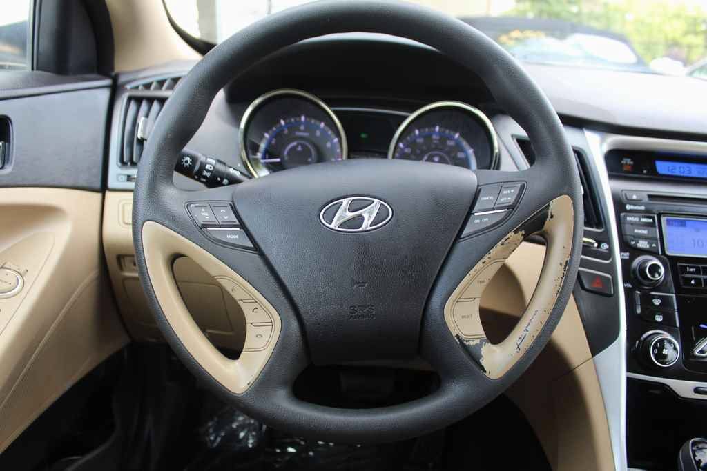 Used 2013 Hyundai Sonata GLS w/ Popular Equipment Pkg FWD image 13