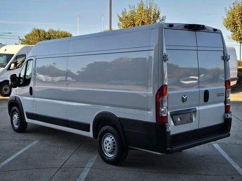 Used 2025 RAM ProMaster 3500 w/ Convenience Group image 6