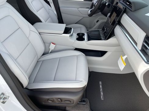 New 2026 GMC Terrain Denali image 29