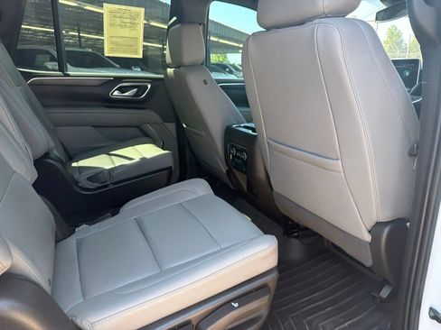 Used 2023 Chevrolet Tahoe Z71 AWD/4WD image 16